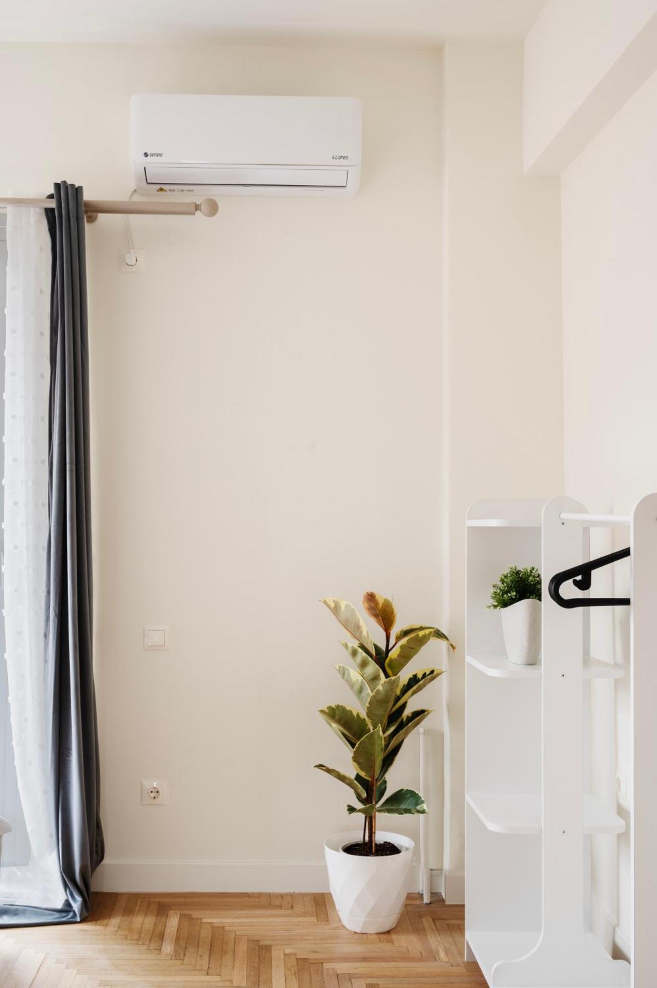 Luxury View Of Acropolis Apartment เอเธนส์ ภายนอก รูปภาพ