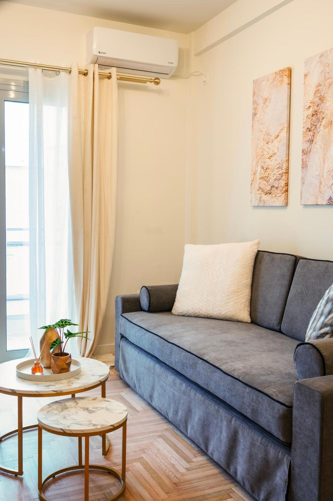 Luxury View Of Acropolis Apartment เอเธนส์ ภายนอก รูปภาพ